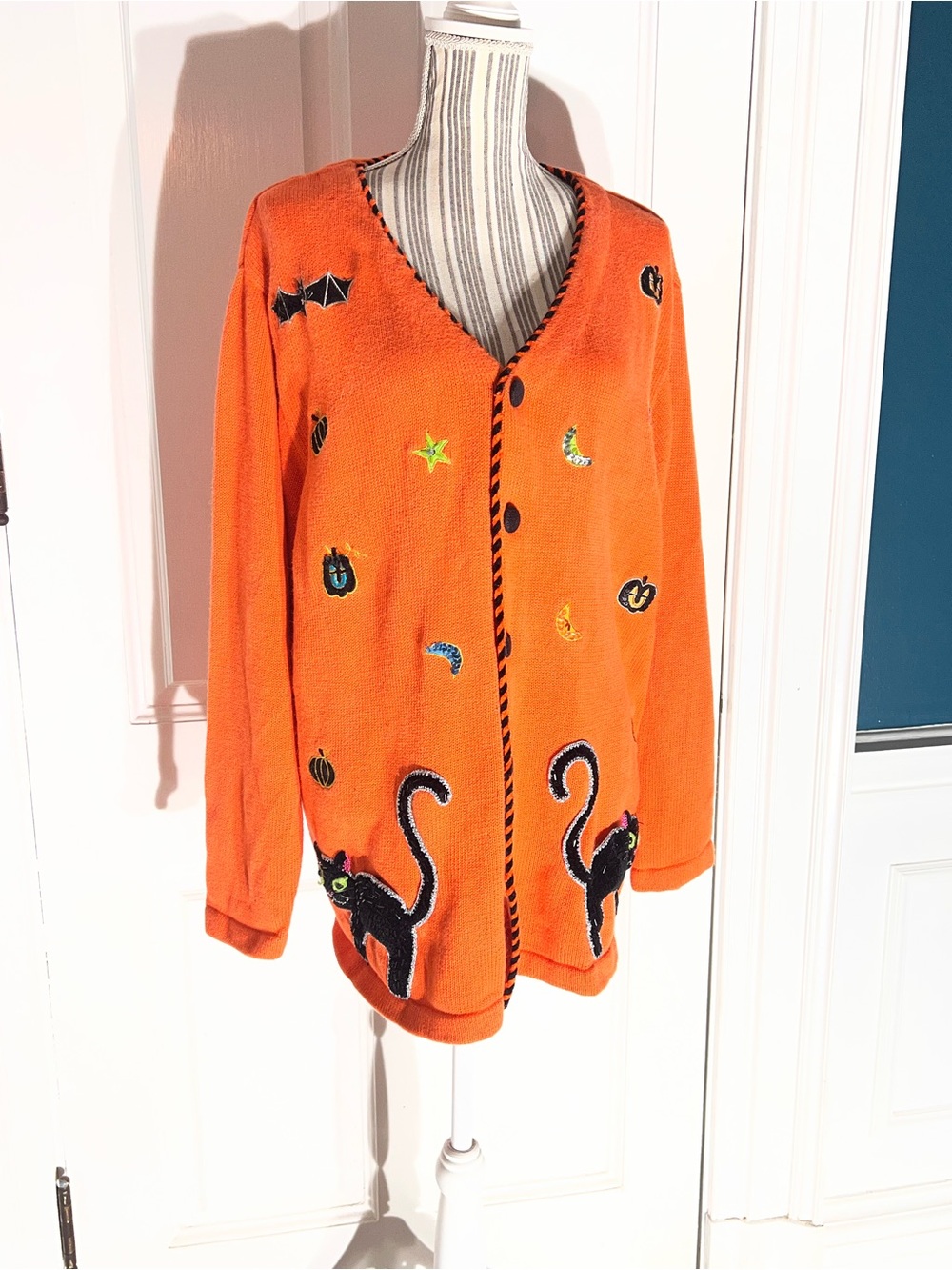 Orange Halloween Cat Embroidered Women's Cardigan Sweater 2x sequin SW3